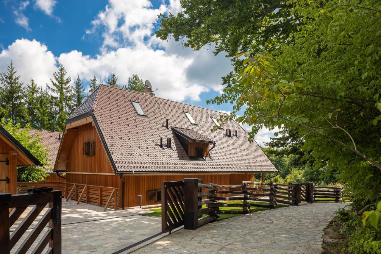 Fenomen Plitvice Gornja Jezera Villa Plitvica selo Kültér fotó